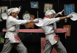 “L’omino del pane e l'omino della mela” a Fiorano Modenese @ Teatro Astoria