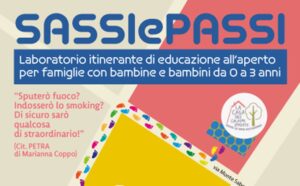 Sassi e passi: laboratorio itinerante di educazione all’aperto per famiglie (0/3 anni) @ sedi varie, leggi sotto