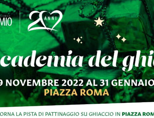 Pista di pattinaggio sul ghiaccio a Modena